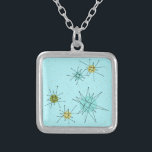 O Colar Azul-Egg de Starbursts Atômicos de Robin<br><div class="desc">Este padrão de Necklace de Starbursts Atômicos Icônicos de Ovo Azul de Robin apresenta rajadas atômicas icônicas. Isso mesmo! A antiga escola, o fundo azul de ovo de robin com manchas de ouro é o pano de fundo perfeito para a vibrante turquesa, o aipo de salmoura e os círculos verde...</div>