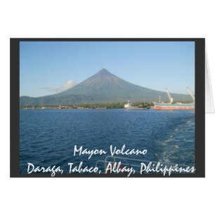 O famoso vulcão Mayon no Cartão de Verão