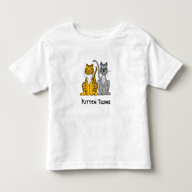 O gatinho junta o t-shirt (Frente)