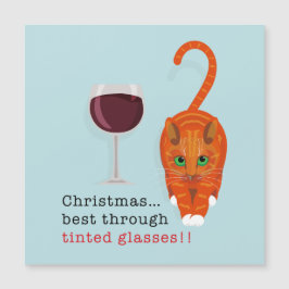 O gato natalino é melhor com óculos pintados