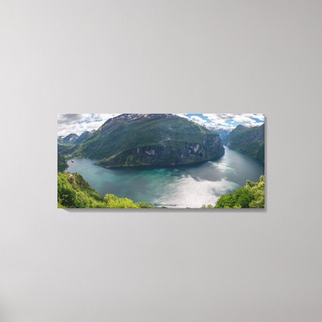 O Geirangerfjord completo na canvas panorâmica (Frente)