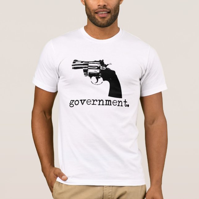 O governo é t-shirt da força (Frente)