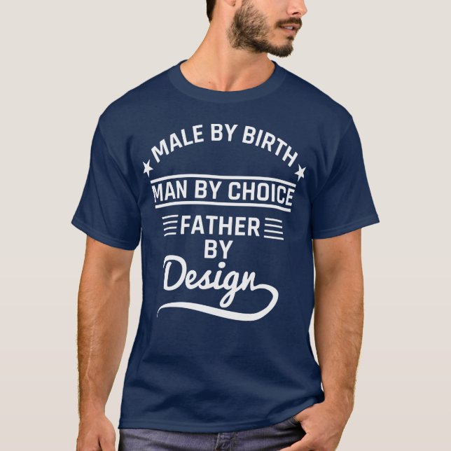 O homem clássico dos homens pelo t-shirt do (Frente)