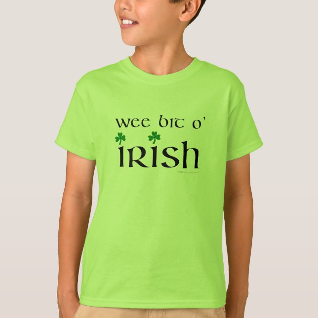 O irlandês pequenino de O do bocado caçoa a camisa (Frente)