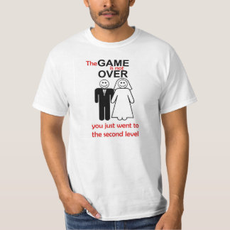 o jogo não está sobre o t-shirt