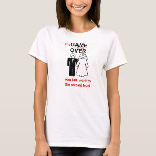 o jogo não está sobre o t-shirt