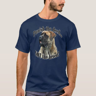 O Mastiff rajado pune o t-shirt da ação