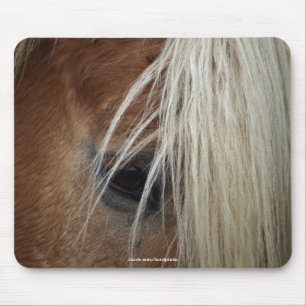 O olho Mousepad do cavalo