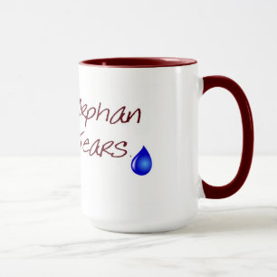 O órfão rasga a caneca
