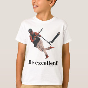 O patinete do pontapé de Kobold engana camisas da