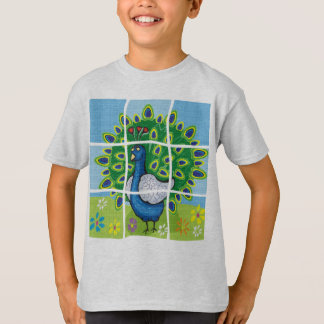 O PAVÃO COLORIDO CAÇOA A CAMISA
