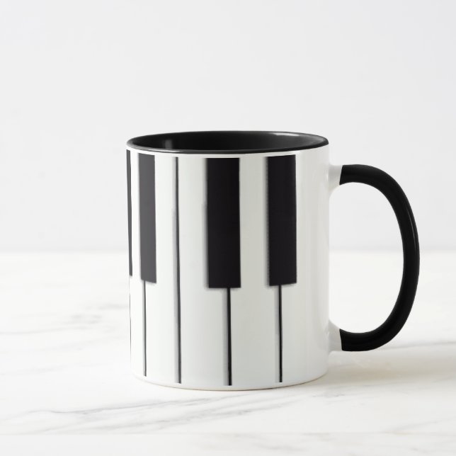 O piano fecha a caneca (Direita)