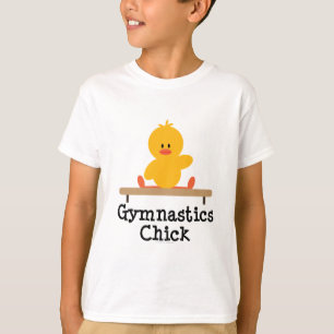 O pintinho da ginástica caçoa a camisa de T