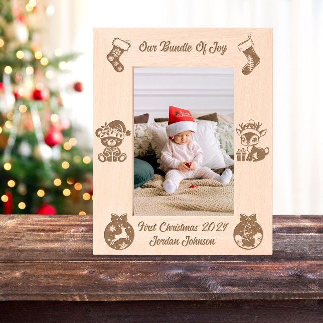 O primeiro laser de Natal do bebê gravado (Criador carregado)