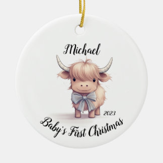 O Primeiro Ornamento de Natal do Highland Cow Baby