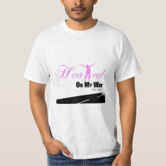 O rosa e o branco curaram em meu t-shirt da