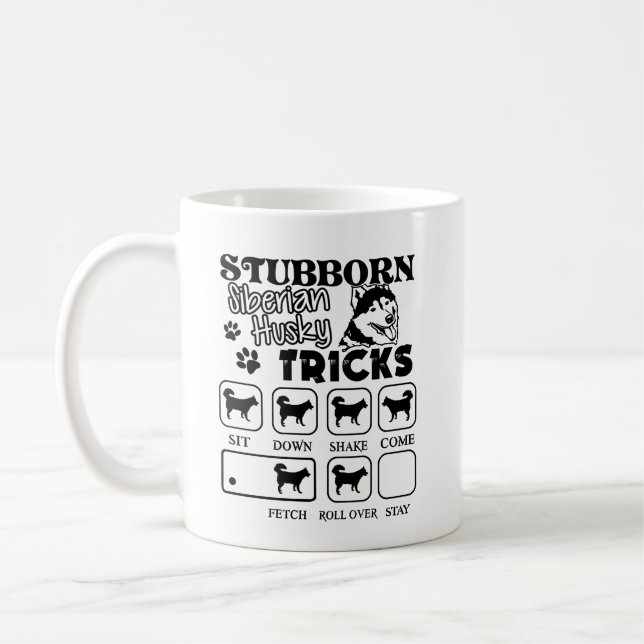 O rouco Siberian teimoso engana a caneca (Esquerda)