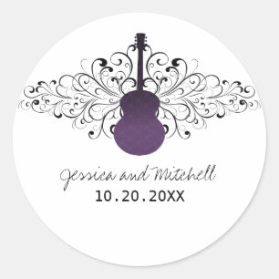 O roxo roda etiquetas do casamento da guitarra