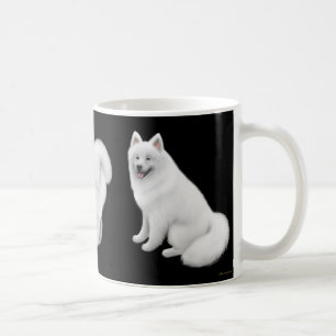 O Samoyed persegue a caneca