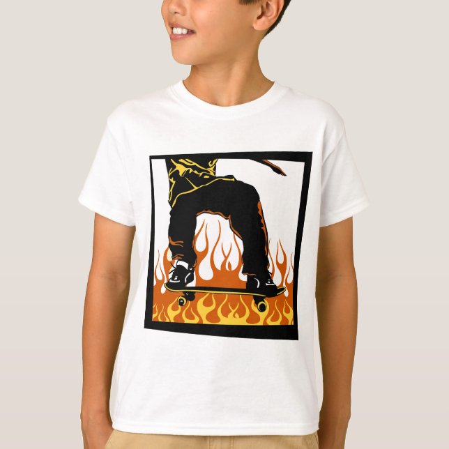 O skate arde o t-shirt (Frente)