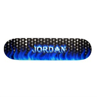 O skate Jordan, fogo azul e design de chamas.
