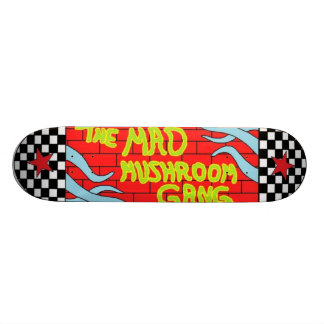 O skate louco do grupo do cogumelo