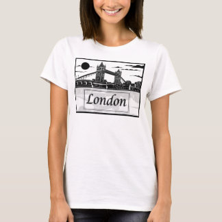 O t-shirt básico das mulheres de Londres