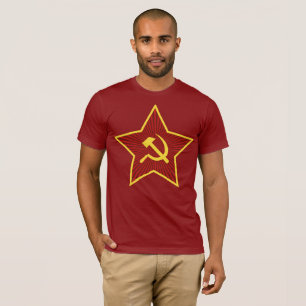 O t-shirt básico vermelho dos homens do martelo e