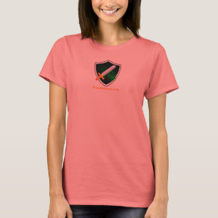 O t-shirt branco das mulheres com guarnição do