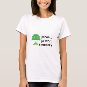 O t-shirt cabido das mulheres