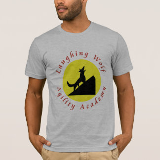 O t-shirt cinzento dos homens