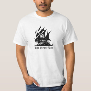 O t-shirt da baía do pirata
