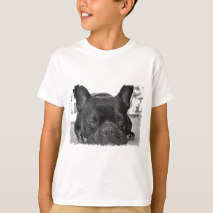 O t-shirt da menina do buldogue francês