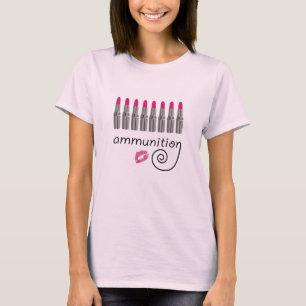 O t-shirt das mulheres armadas e prontas