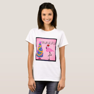 O t-shirt das mulheres do flamingo do chapéu do