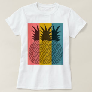 O t-shirt das mulheres dos abacaxis