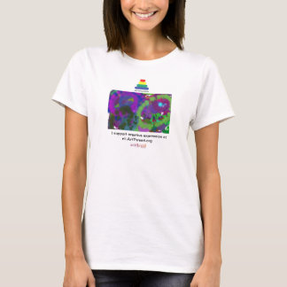 O t-shirt das mulheres para a expressão criativa
