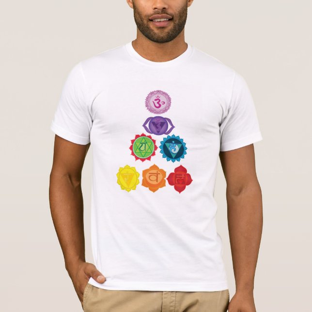 O t-shirt de sete homens de Chakras (Frente)