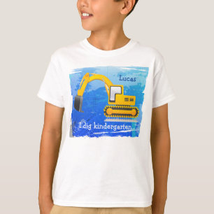 O t-shirt do miúdo do Backhoe