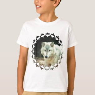 O t-shirt do miúdo do lobo cinzento