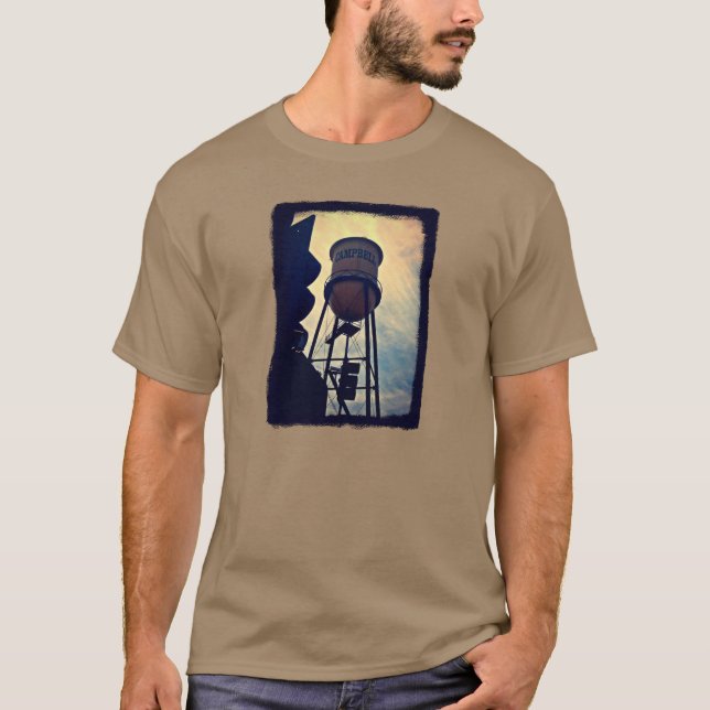 O t-shirt dos homens da torre de água de Campbell (Frente)