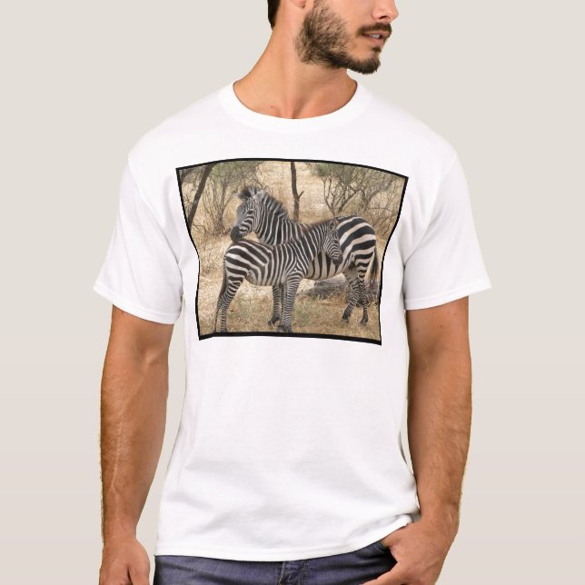 O t-shirt dos homens da zebra da mãe e do bebê (Frente)