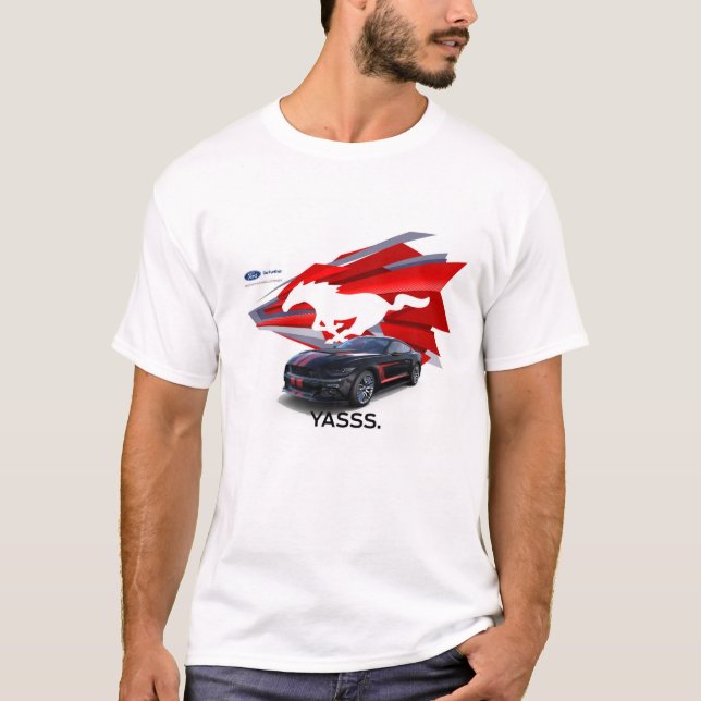 O t-shirt dos homens do Customizer do mustang (Frente)