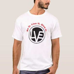 O t-shirt dos homens do emblema do amor