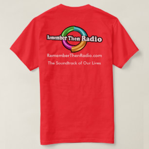 O t-shirt escuro básico dos seus homens feitos so