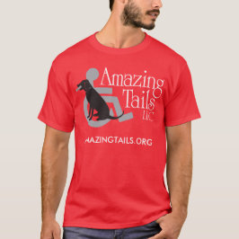 O t-shirt vermelho dos homens com logotipo na