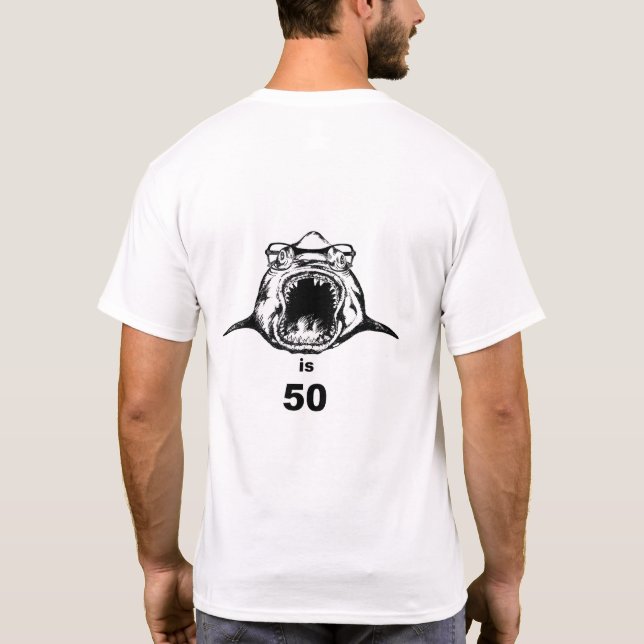 O Tubarão Torna 50 T-Shirt (Verso)