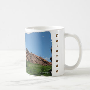 O vermelho balança a caneca de café de Colorado