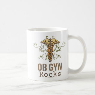 OB GYN balança a caneca