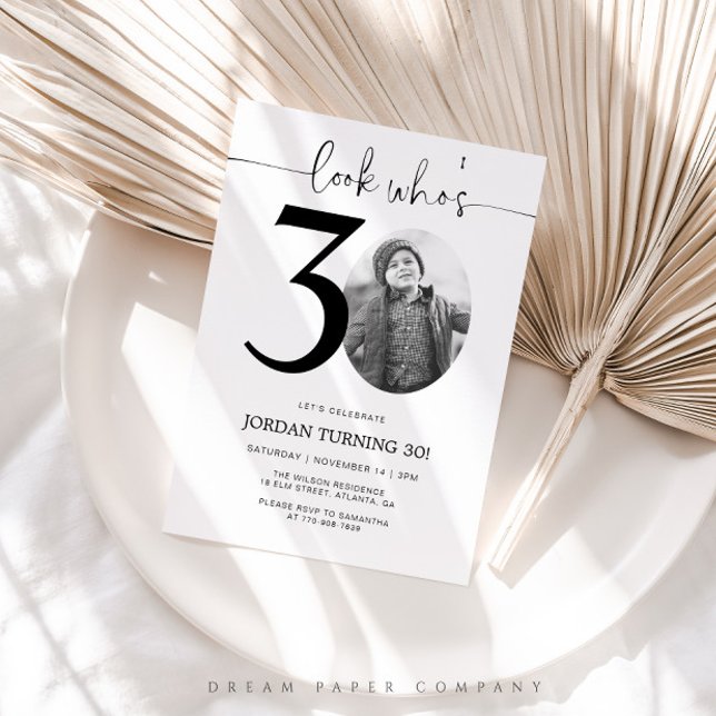 Olha quem tem 30 anos | Convite para aniversário d (30th Birthday Invitation)